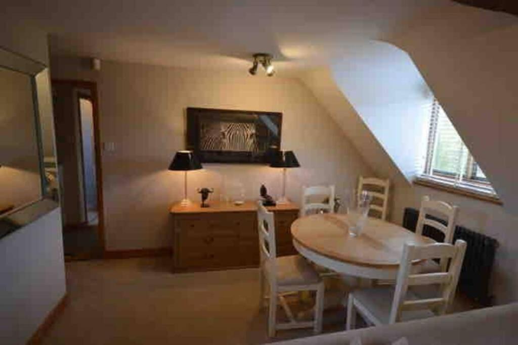 The Old Manor Coach House Apartment Cirencester Ngoại thất bức ảnh