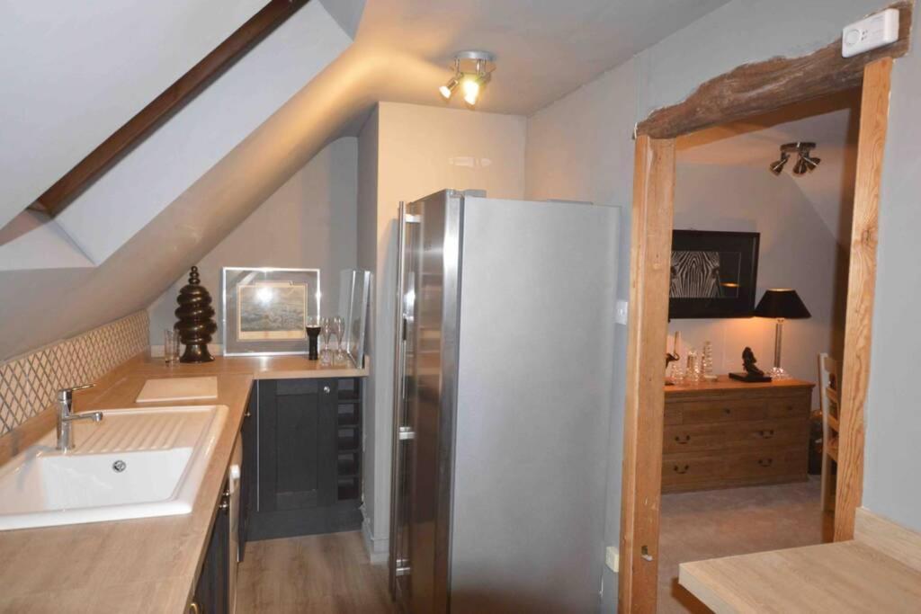 The Old Manor Coach House Apartment Cirencester Ngoại thất bức ảnh