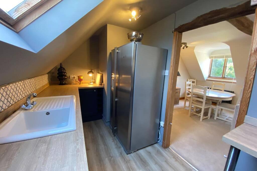 The Old Manor Coach House Apartment Cirencester Ngoại thất bức ảnh